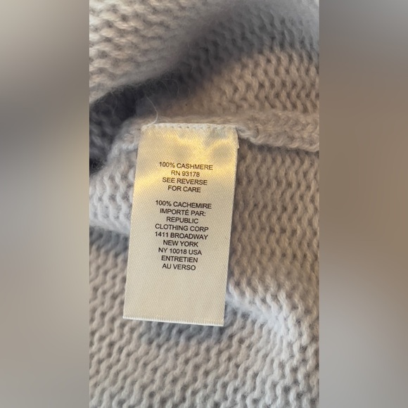 New 100% Cashmere joie Cozy Light Gray Sweater Woman’s - Picture 9 of 11